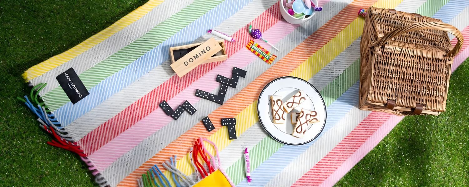 Picnic_Blanket_Bingo__Combining_Outdoor_Dining_and_Games