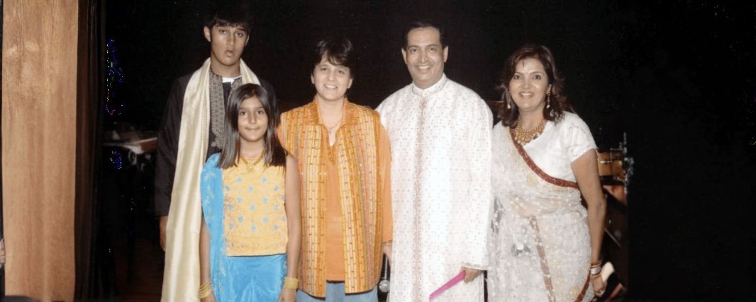 Early Life and Musical Beginnings