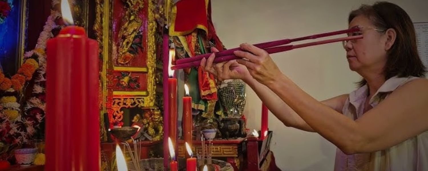 Religious Practices at Kwan Kung Temple