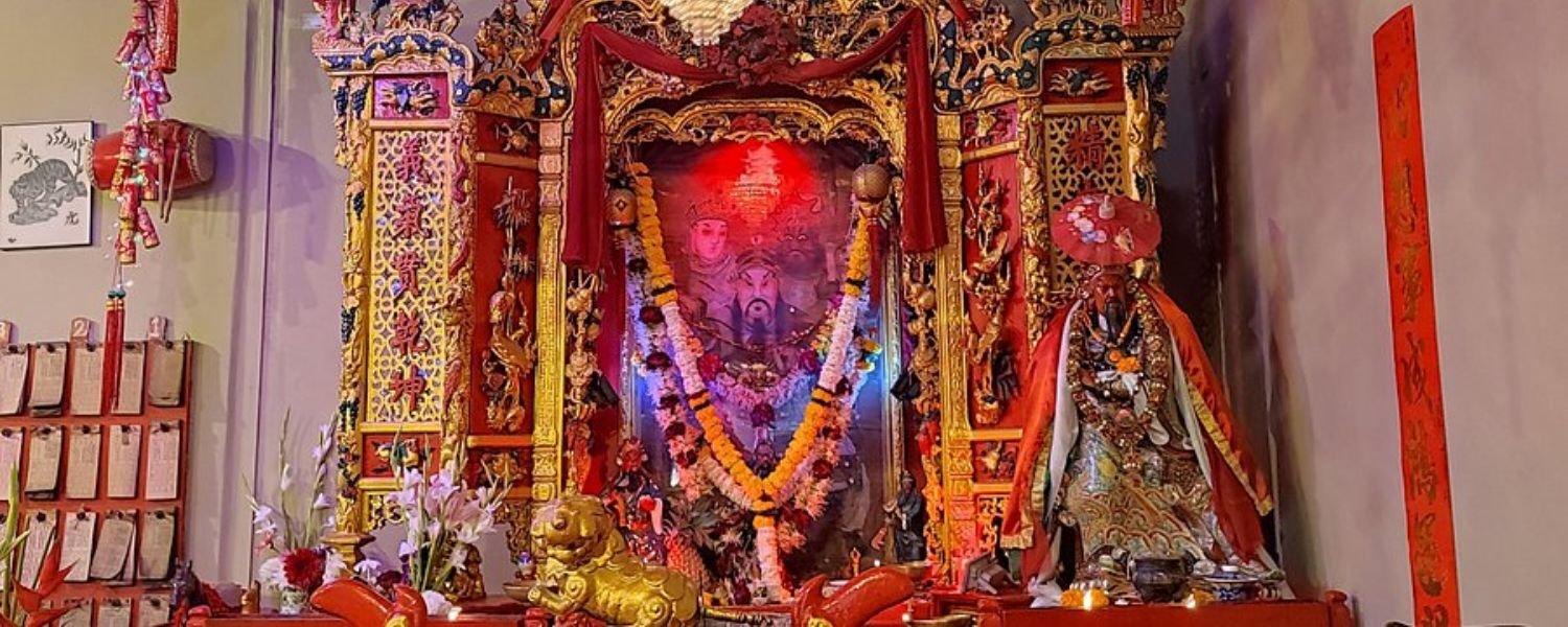 The symbolism of the Kwan Kung Statue in the Temple