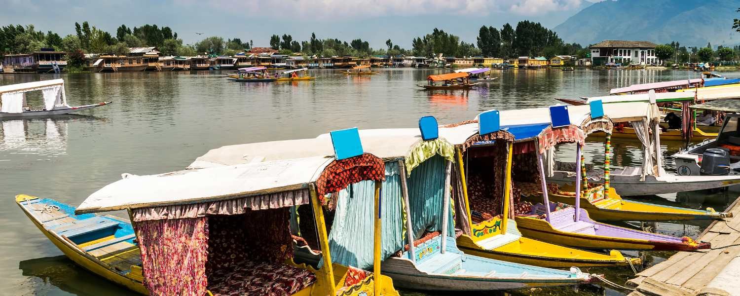 Modern Houseboats in Dal Lake, Kashmir