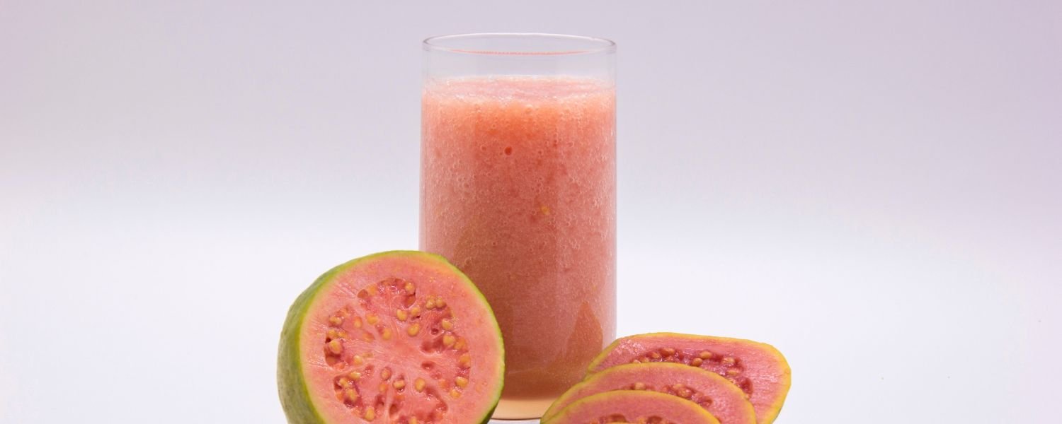 guava fruit, uses of guava, guava vitamins, guava benefits