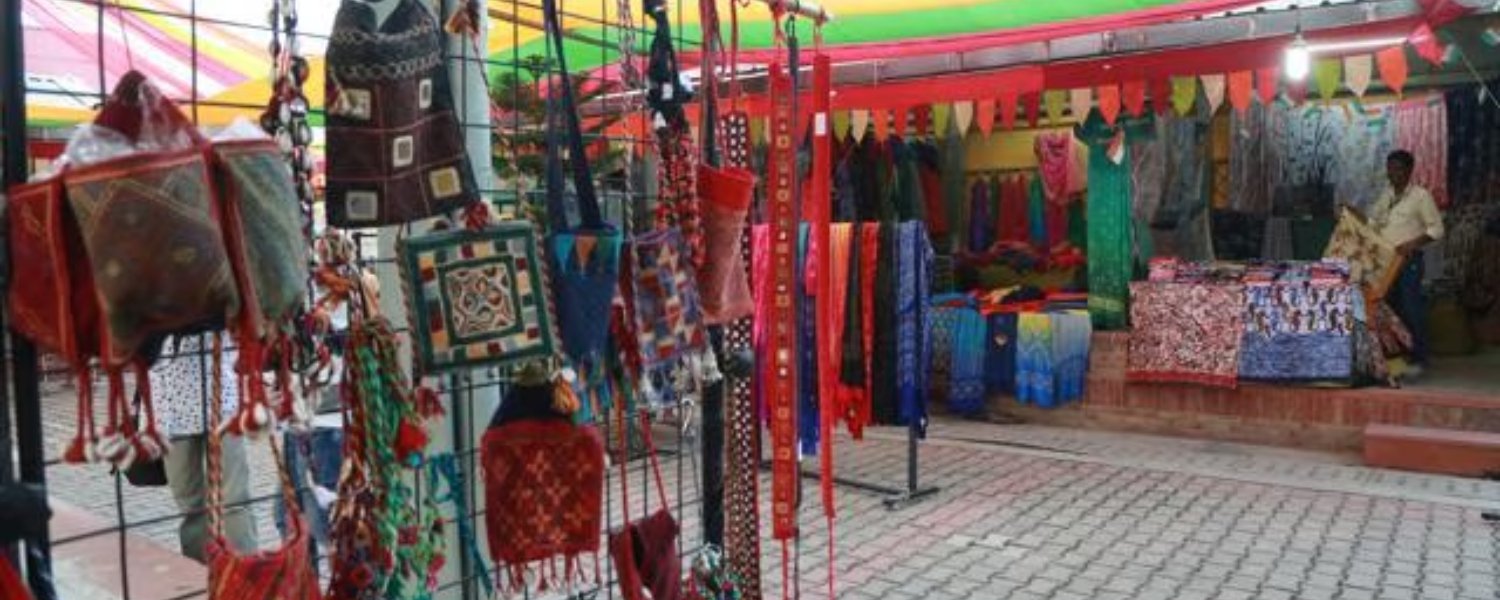 Dastkar Asia Bazaar, Dastkar Bazaar