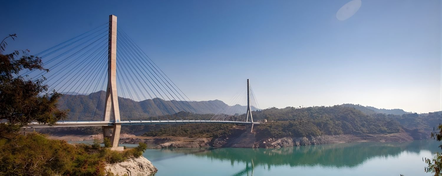 Pathankot Gateway to the Himalayas