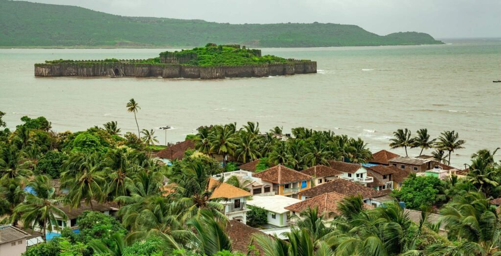 places to visit in maharashtra