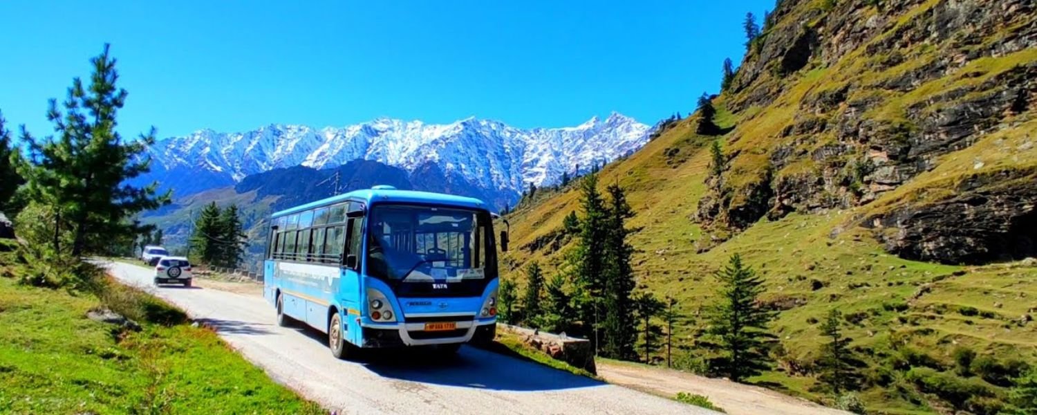 By Bus to naggar castle