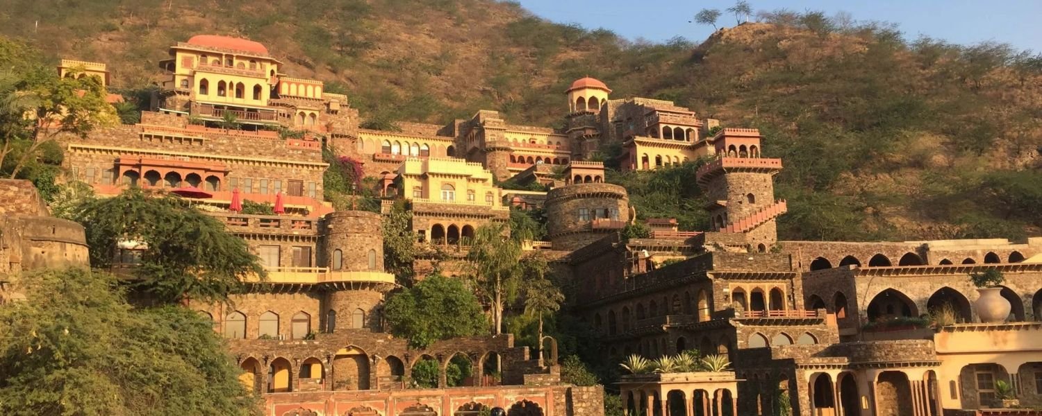 Places to Visit Near Neemrana Fort Palace