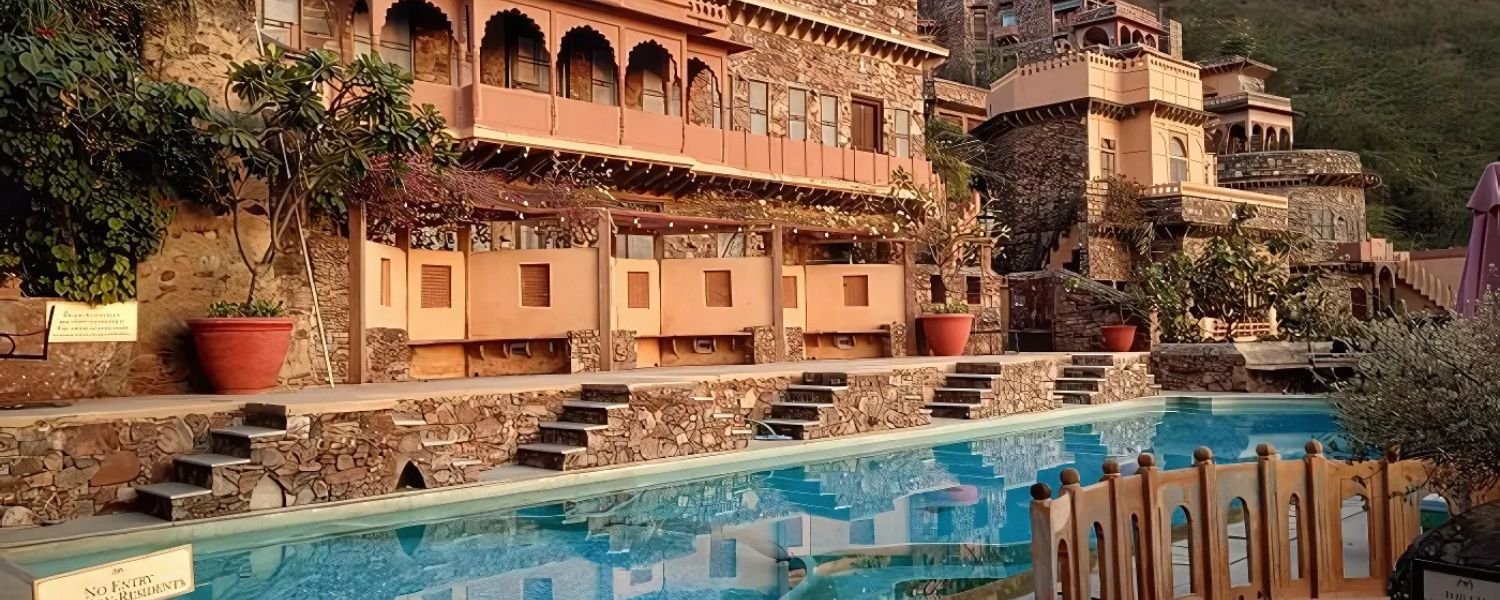 Spa and Pool in Neemrana Fort