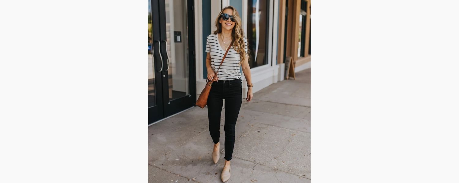 T-shirt with Jeans, What to Wear on First Date