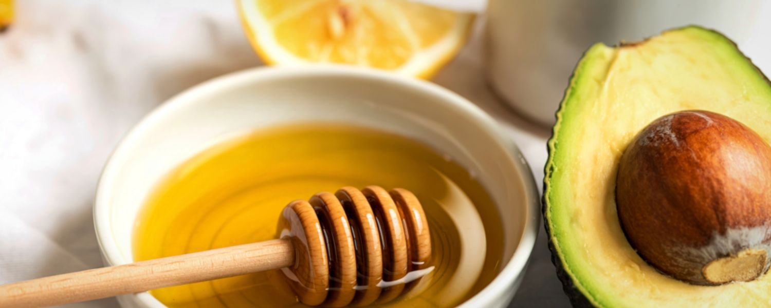 Honey Avocado Face Pack To Moisturise Skin