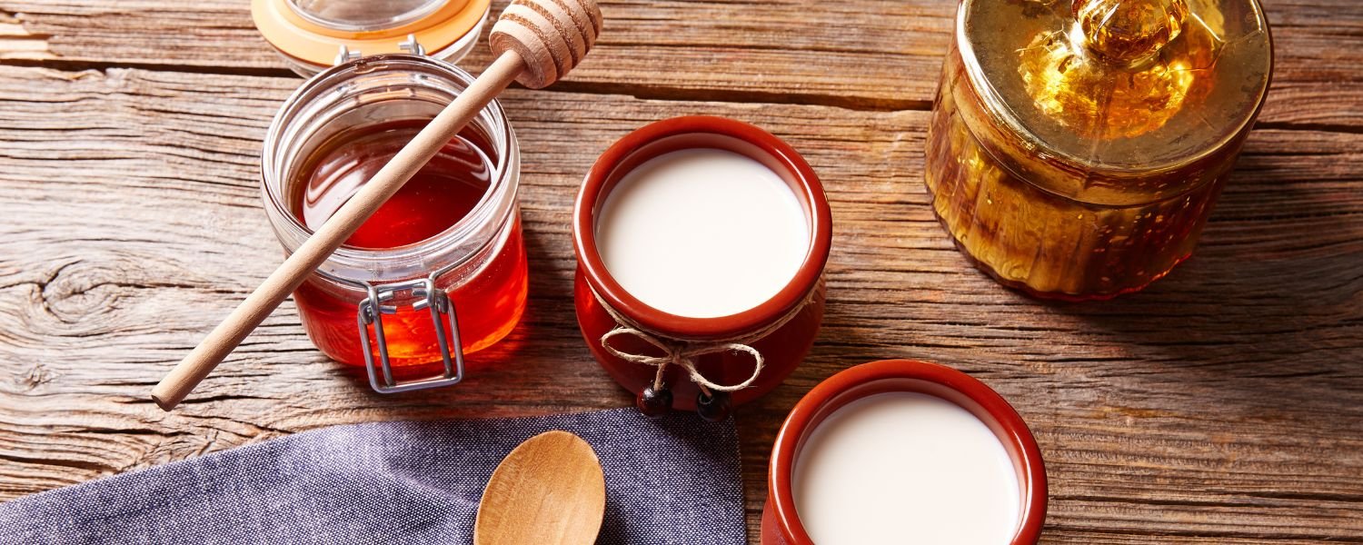 Honey + Curd Face Pack For Glowing Skin