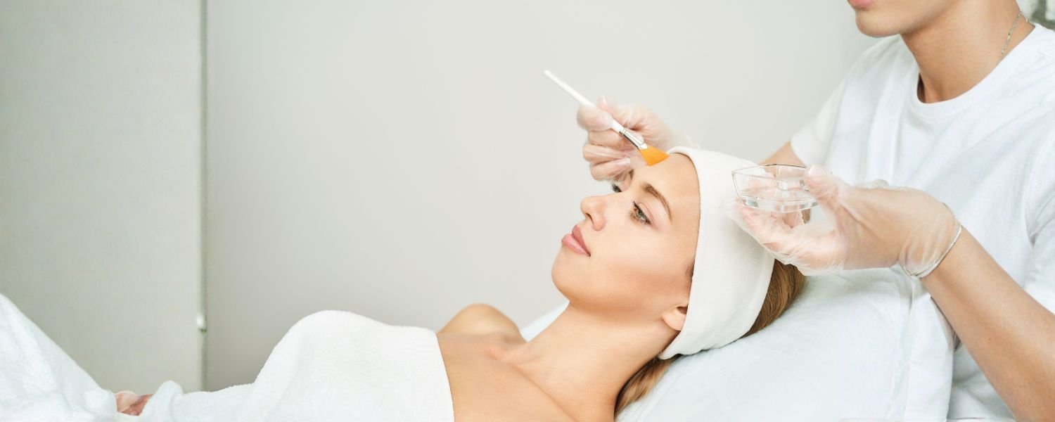 Personal Needs_ If you have specific skin concerns, like acne or sensitivity, look for moisturizers that address those needs