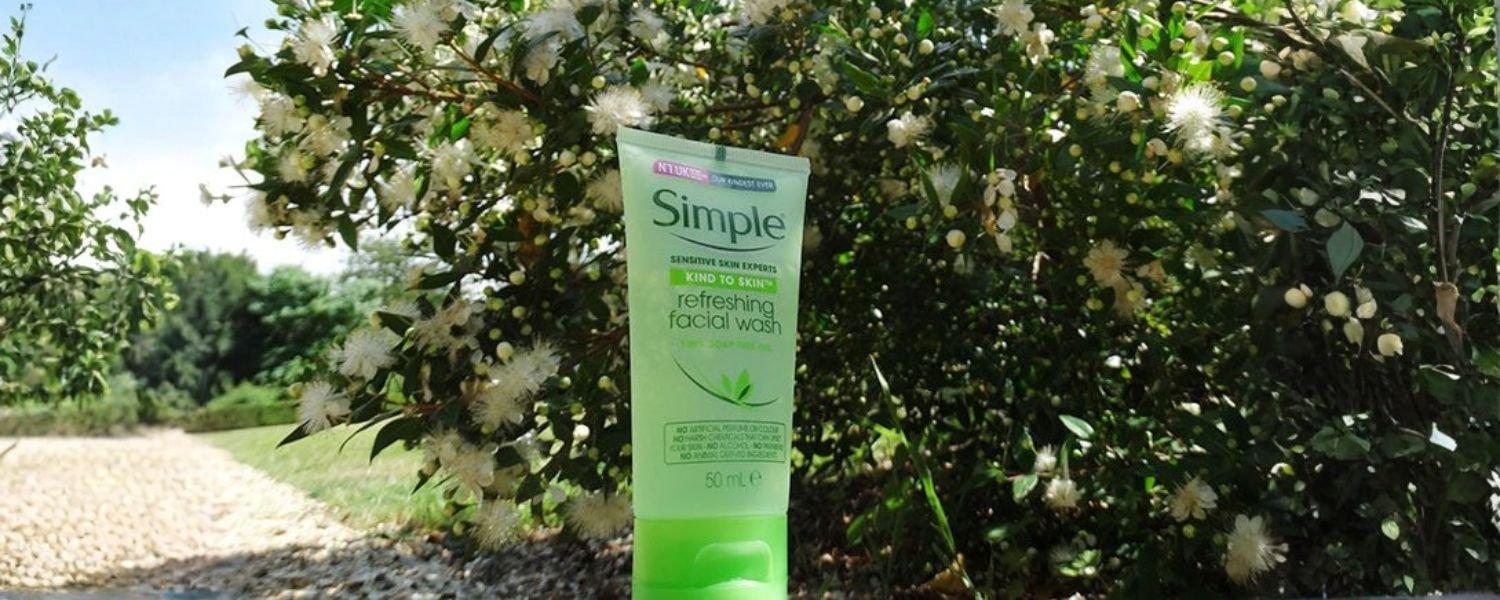 Simple Kind To Skin Refreshing Facial Wash
