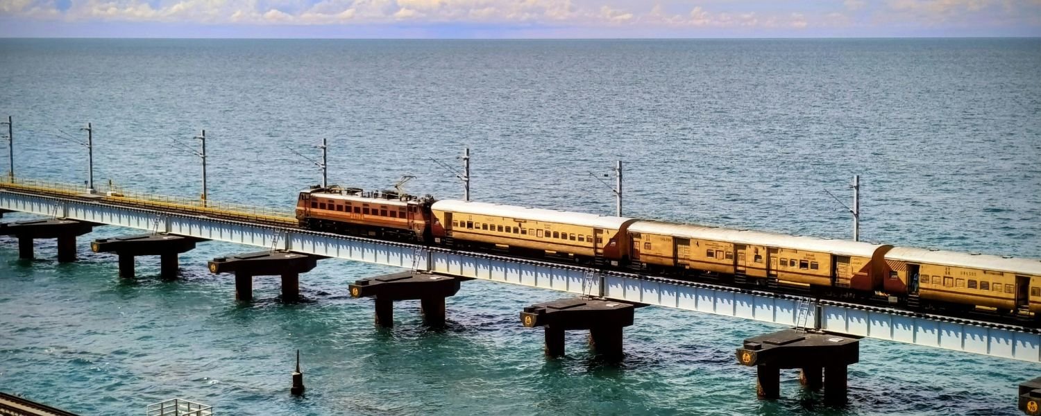 give me alt text of podachery for tourist place and also title for blog